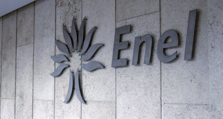 Enel vende su participación mayoritaria en una cartera de proyectos