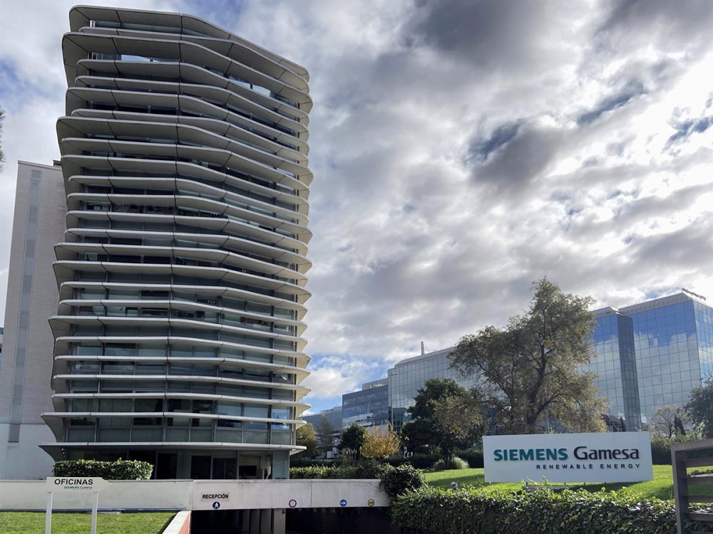Siemens Gamesa baraja vender dos líneas de negocio con ocho fábricas en ...