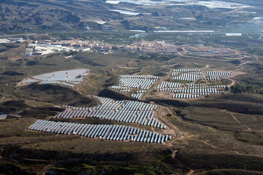 Gestamp construirá en Lorca una de las plantas fotovoltaicas más grandes del mundo