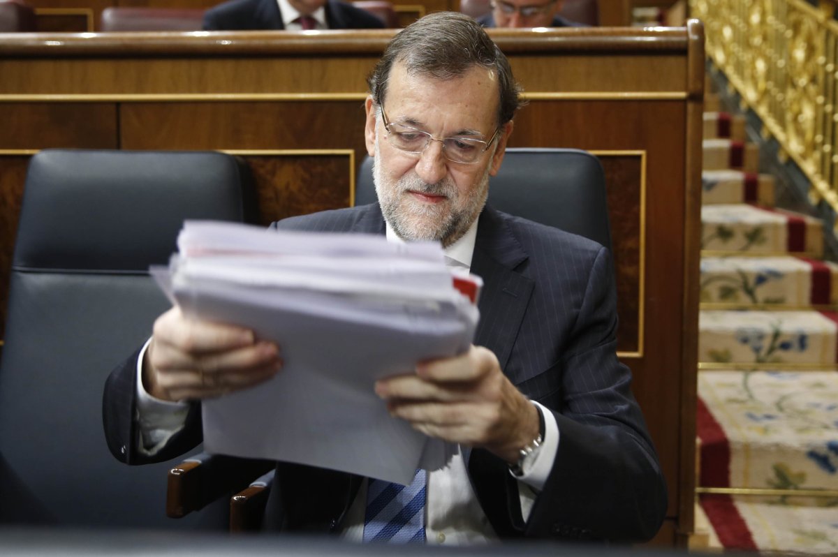 Varapalo de Rajoy al PSOE por las primas a las renovables