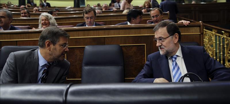 Rajoy defiende las prospecciones y exige al Gobierno canario que no haga demagogia