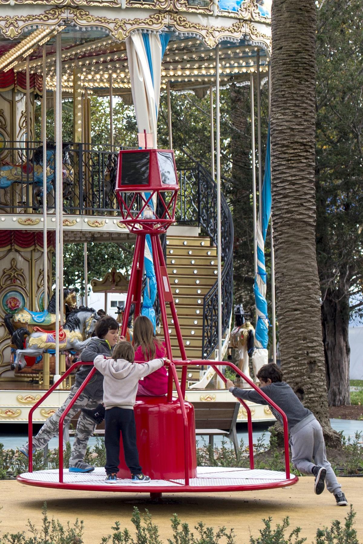 Las energías renovables y la creatividad infantil, unidos en los Jardines de Pereda