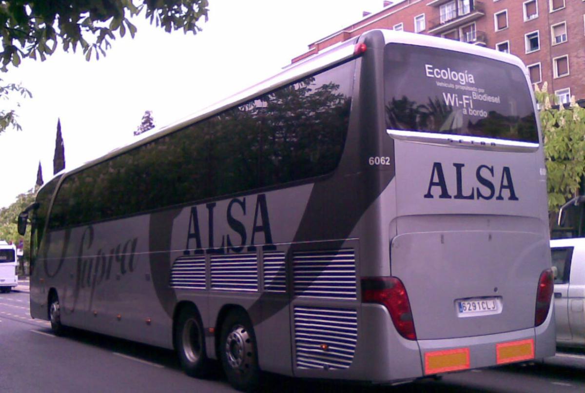 El transporte público evita 2,5 millones de coches circulando por las grandes ciudades