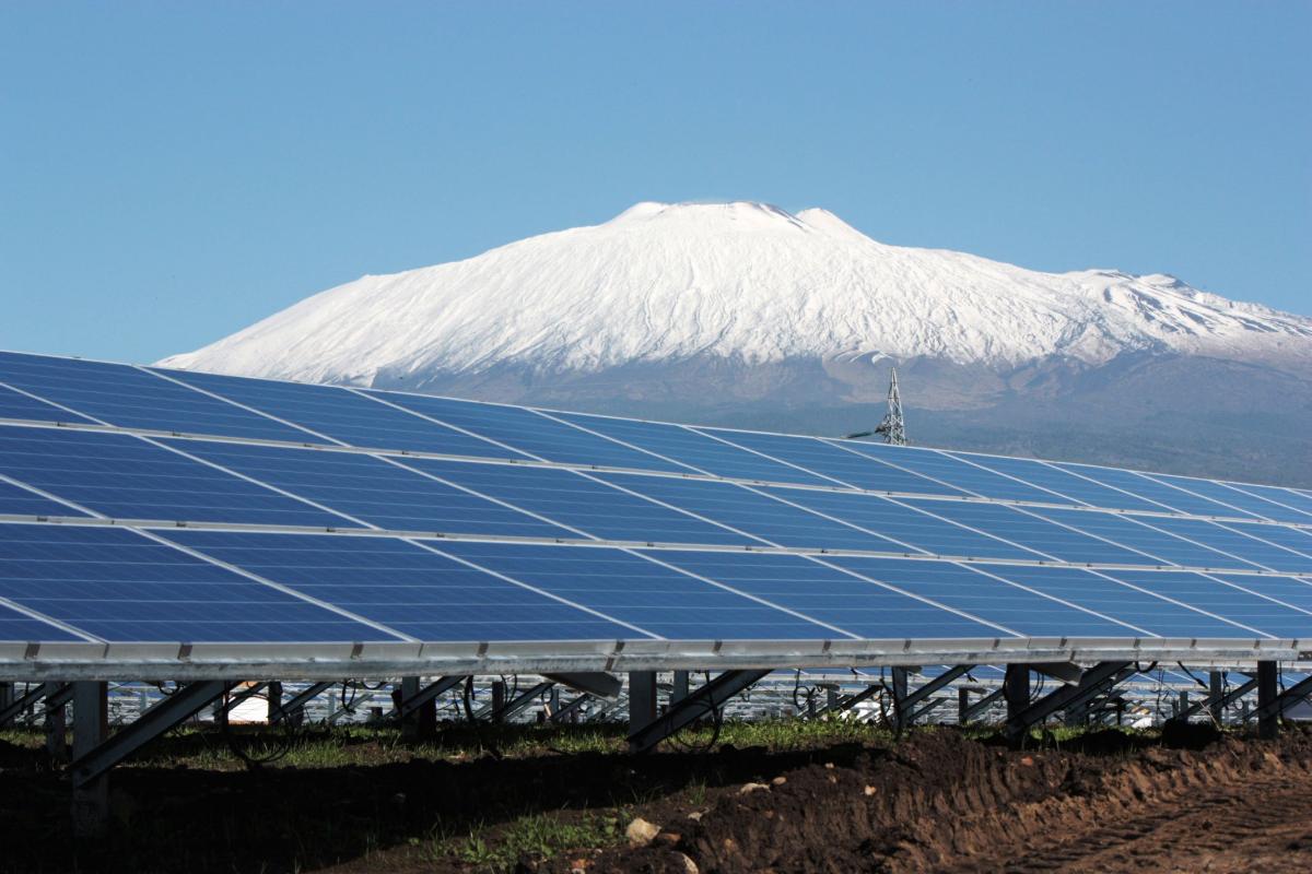 Kaneka logra un nuevo récord de eficiencia del 26,3% con una célula fotovoltaica de silicio cristalino