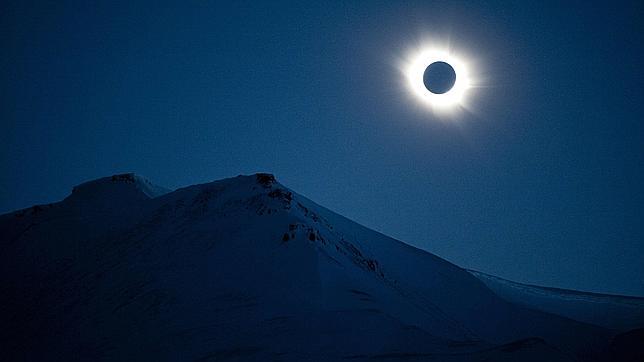 Europa logra mantener el suministro eléctrico durante el eclipse solar