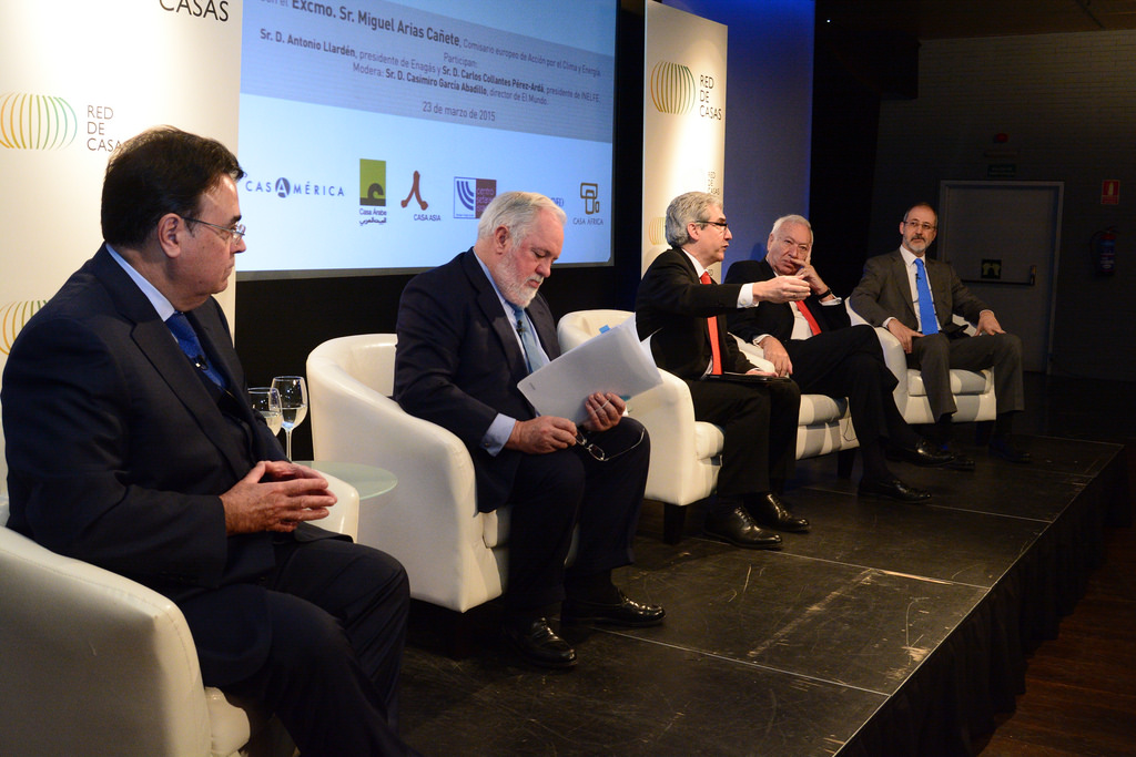 Intervención de Arias Cañete en el Foro Red de Casas