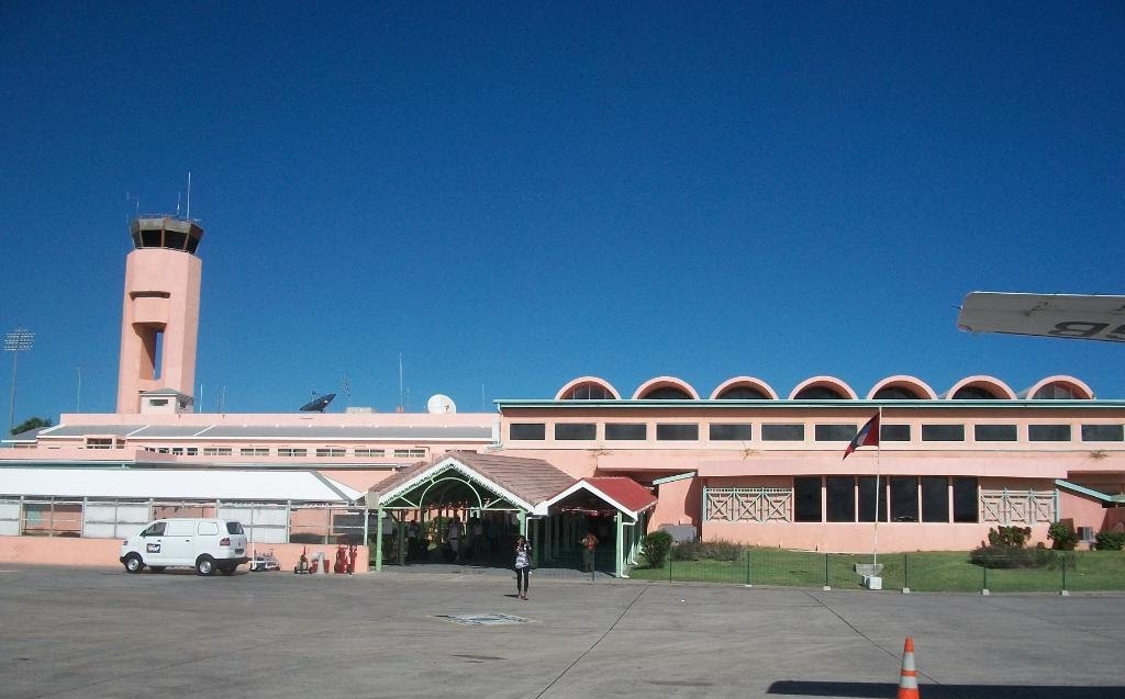 El aeropuesto internacional de Antigua y Barbuda funcionará con energía solar