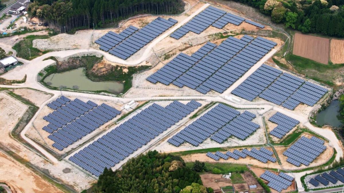 Japón convierte campos de golf en parques fotovoltaicos