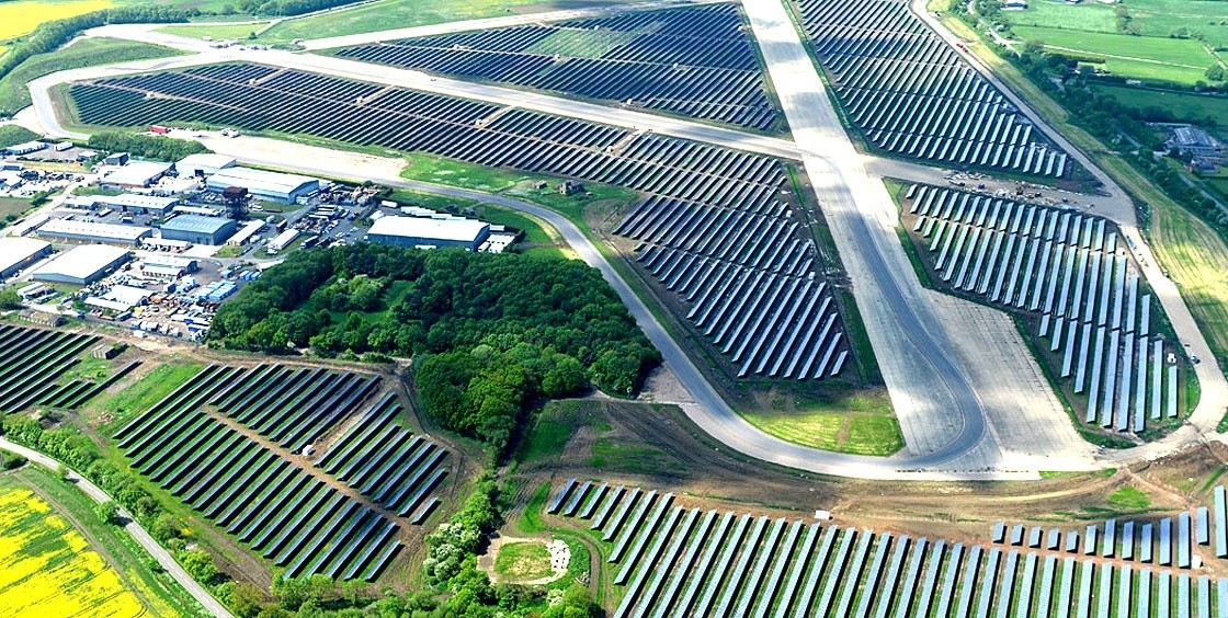 Cuenta atrás para la planta fotovoltaica más grande de España