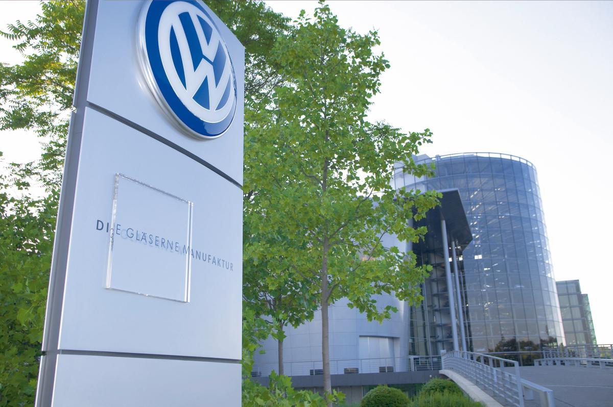 Volkswagen España pide perdón y dice que asumirá todos los costes