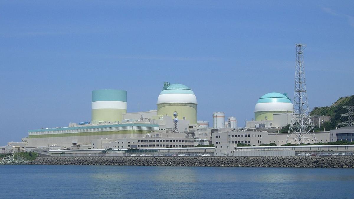 Luz verde a la reactivación de un tercer reactor nuclear en Japón