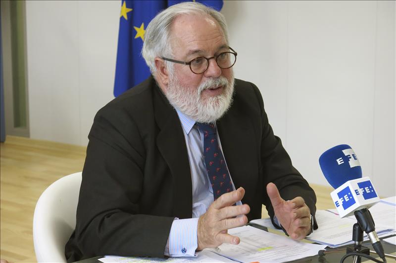 Arias Cañete prevé que Turquía canalizará el gas de Irán a la UE