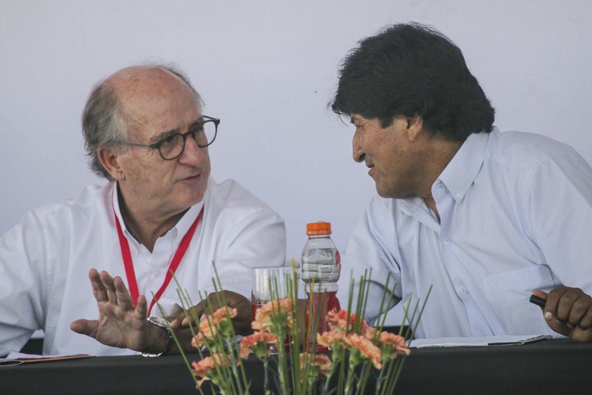 Repsol &#039;sorprende&#039; a Evo Morales con un nuevo e importante hallazgo de gas natural