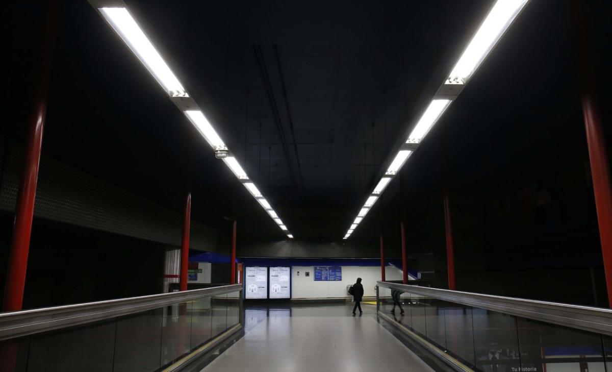 Metro de Madrid implantará LED en todas sus estaciones y reducirá a la mitad su consumo energético en iluminación