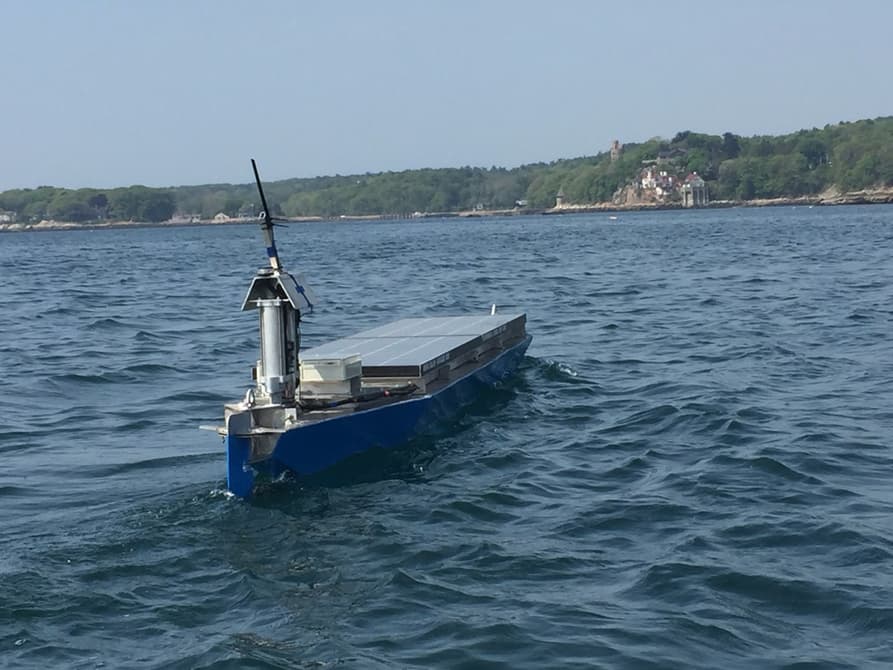 Solar Voyager, el barco fotovoltaico que intenta cruzar el Atlántico