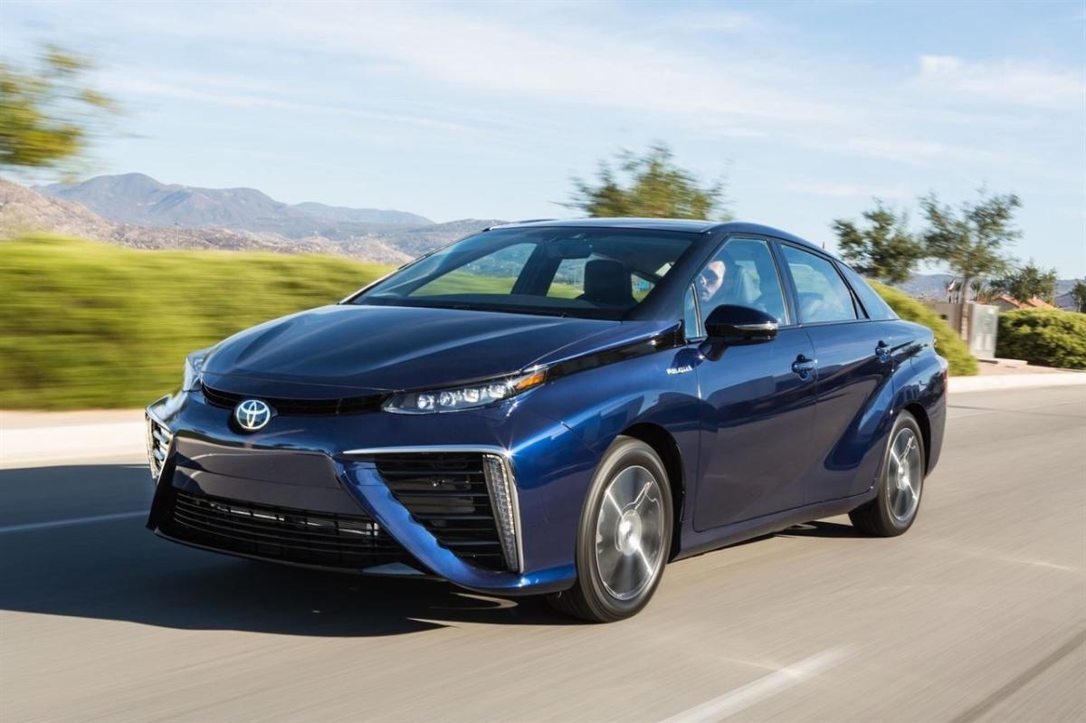 Toyota apuesta por reducir en un 90% las emisiones de sus vehículos de cara a 2050