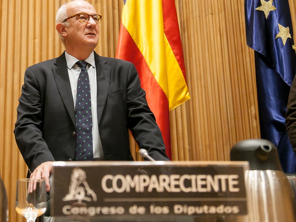 Indignación en el Congreso (excepto el PP) con la comparecencia del presidente del CSN