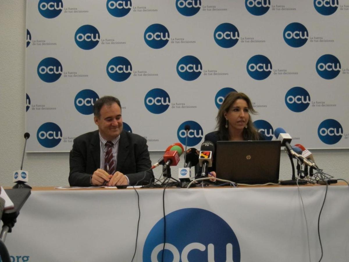 OCU se persona en los expedientes de la CNMC a Endesa y Gas Natural por alterar el precio de la luz