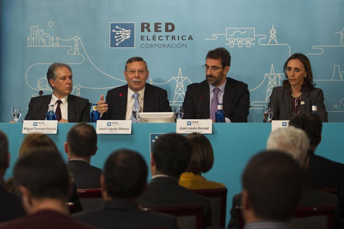 Red Eléctrica muestra interés por comprar a Abertis su participación en Hispasat