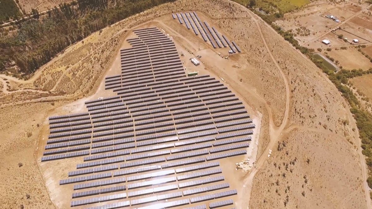 La checa Solek emite bonos para financiar 60 MW solares en Chile