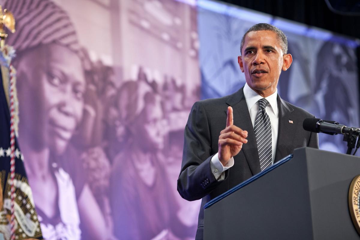 Obama confía en que empresas avancen en energías limpias al margen de Trump