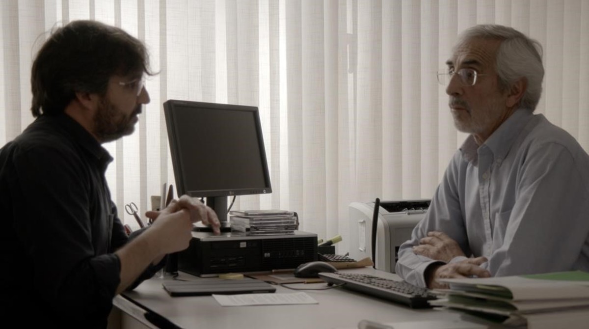 Évole desnuda a los Gobiernos del PSOE y el PP con un documento interno que saca las vergüenzas del almacén Castor