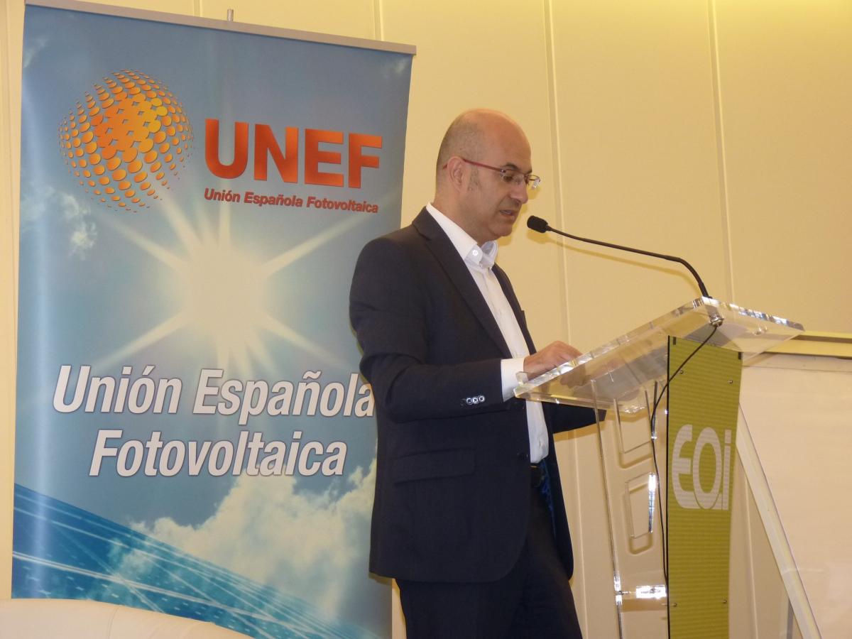 Los fotovoltaicos estiman en más de 440 millones las pérdidas por posible recorte de la rentabilidad razonable