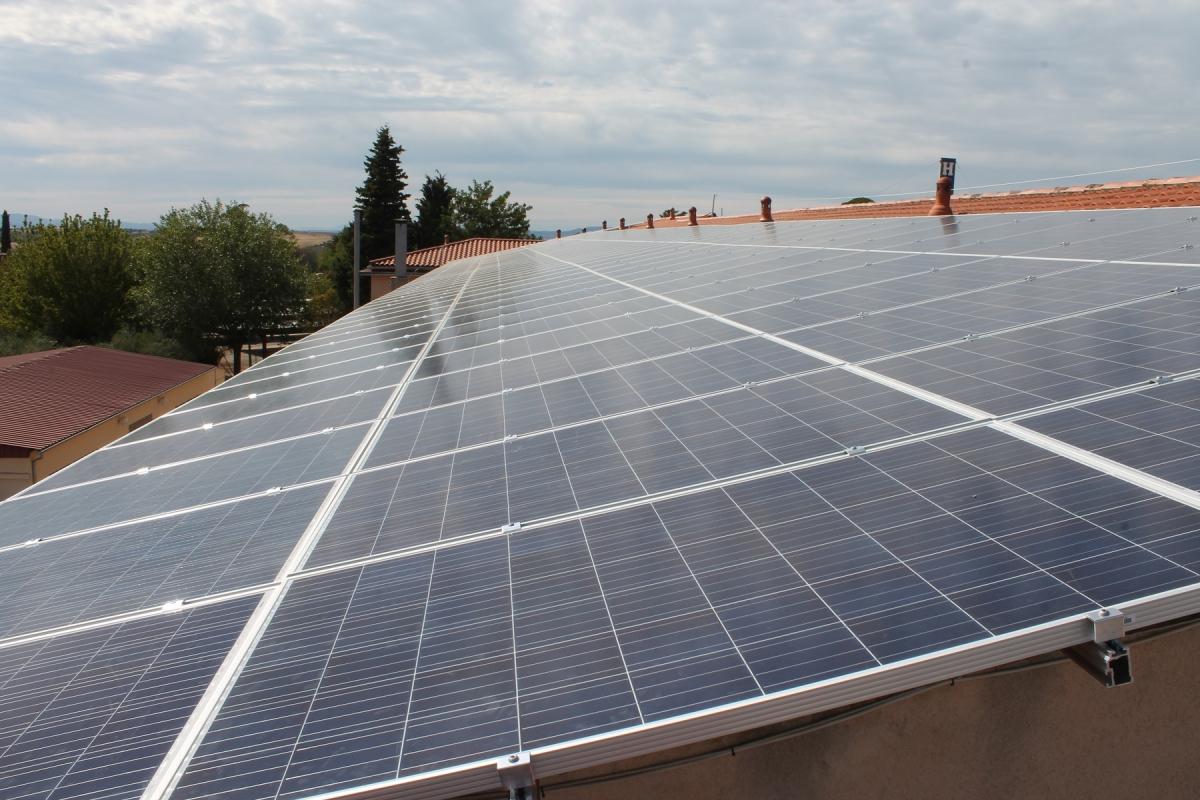 EDP se adelanta a la normativa y 'abonará' a sus clientes de autoconsumo solar los excedentes de energía