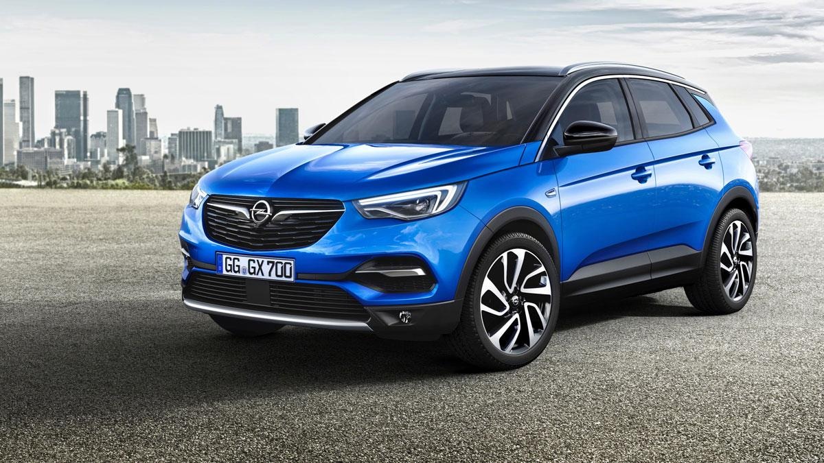 Opel presenta en Frankfurt su primer híbrido enchufable, el Grandland X