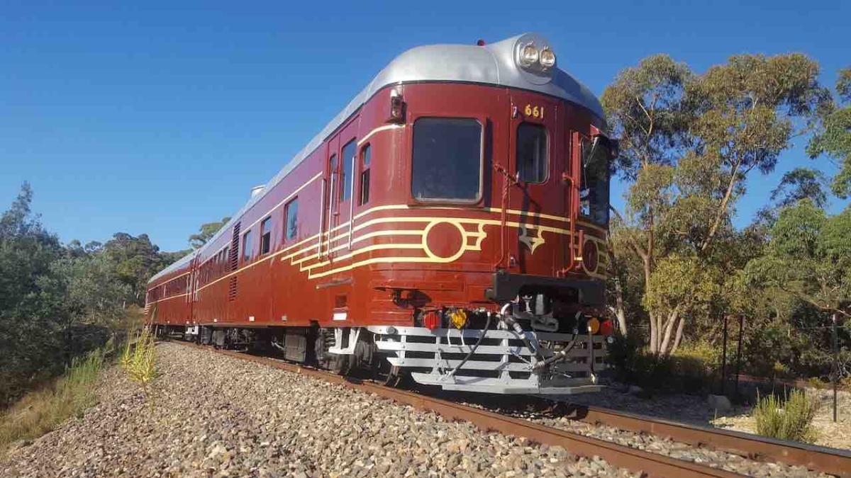 Australia ultima la puesta en marcha del primer tren solar del mundo