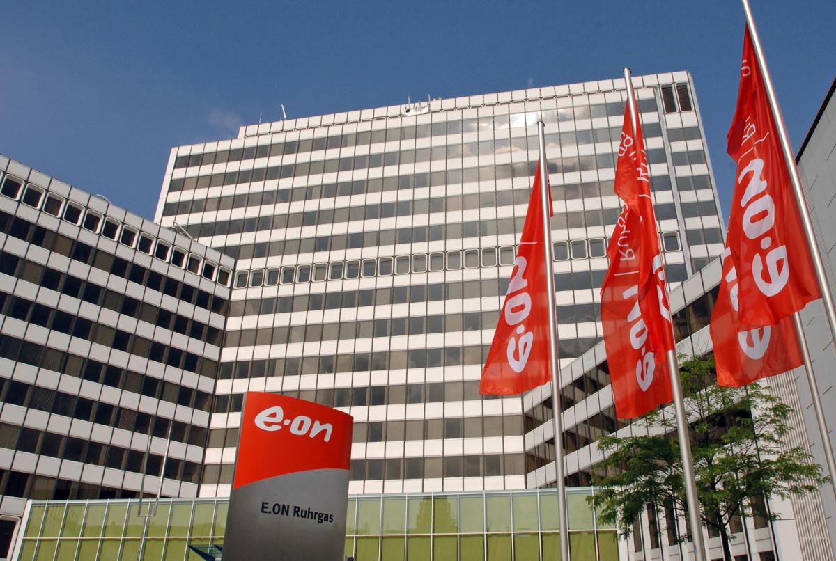 E.on gana 3.903 millones de euros hasta septiembre, un 268,9 % más