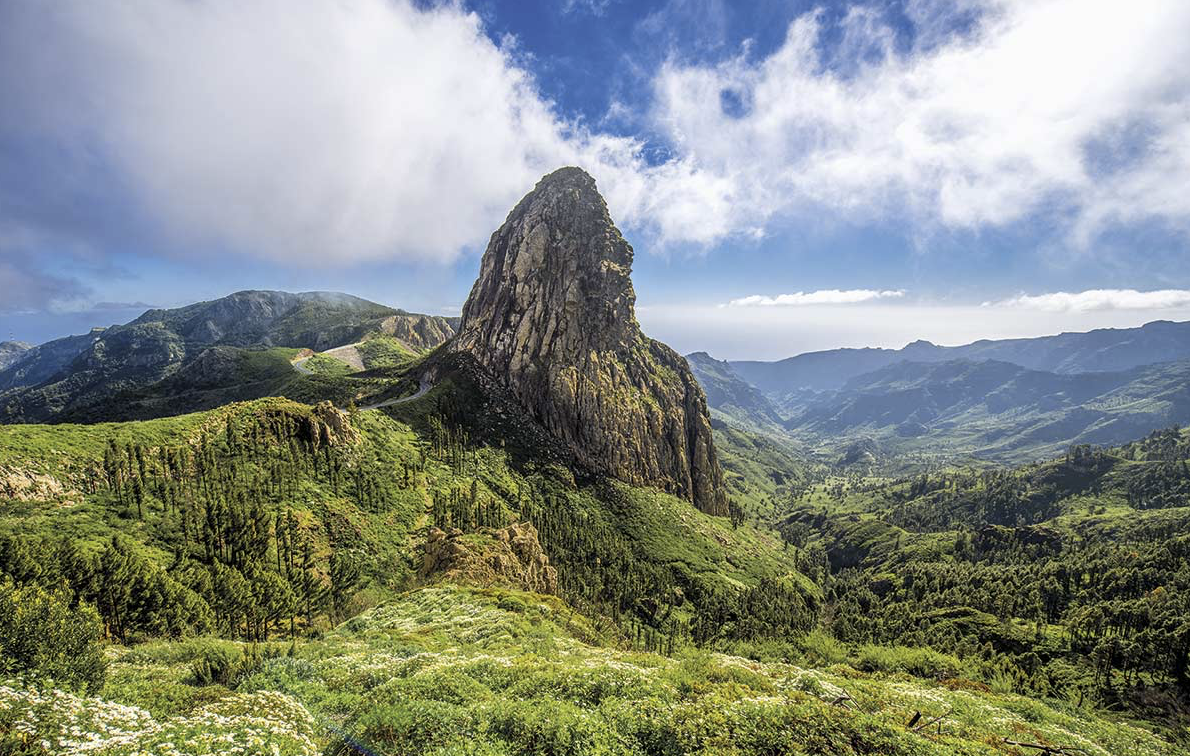 La Gomera podría ser 100% renovable en 2030 y reduciría su factura energética un 37%