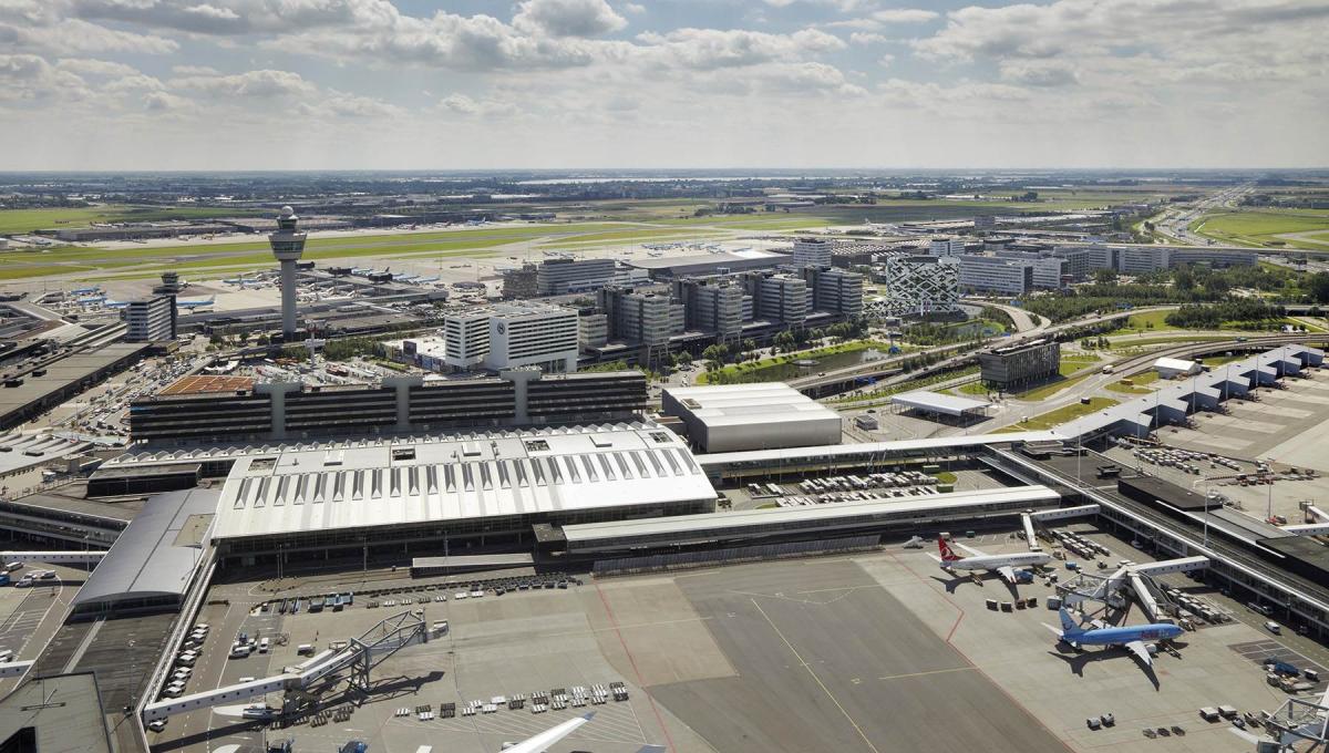 Un corte de energía obliga a cerrar el aeropuerto internacional de Ámsterdam durante todo un día