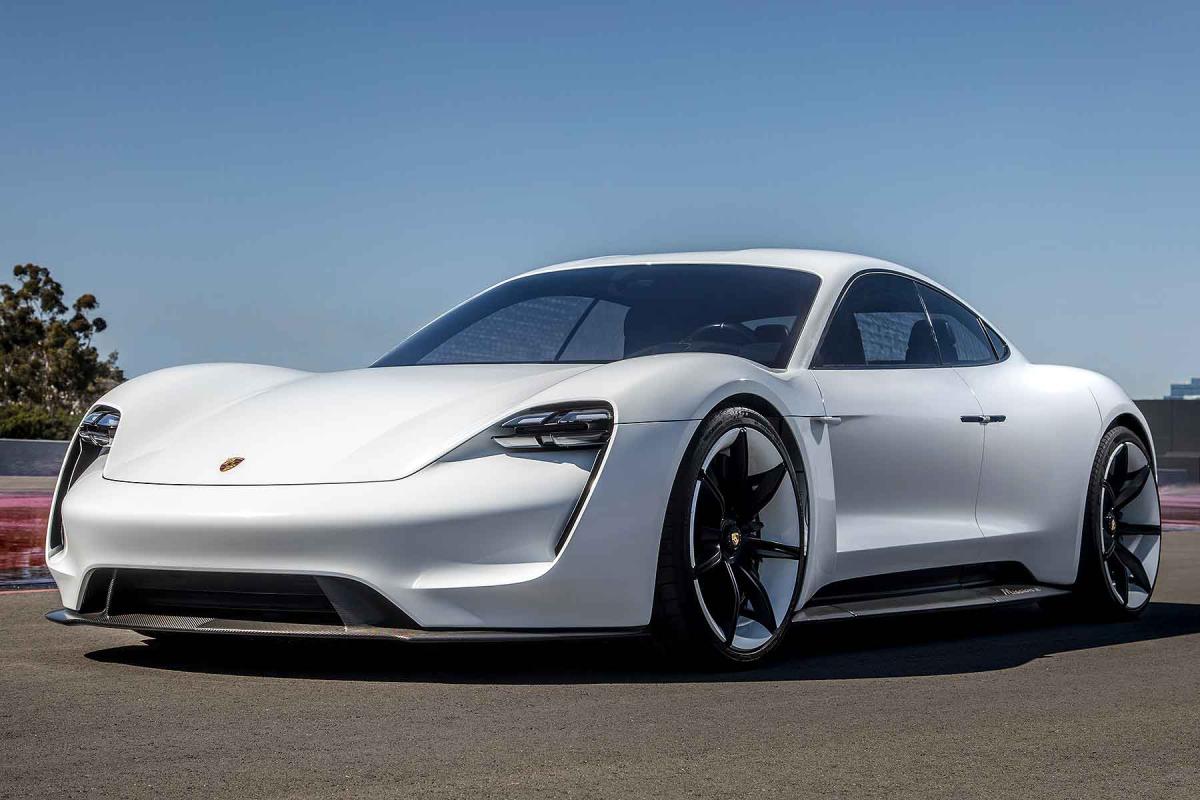 El Porsche Taycan, elegido coche más innovador del mundo