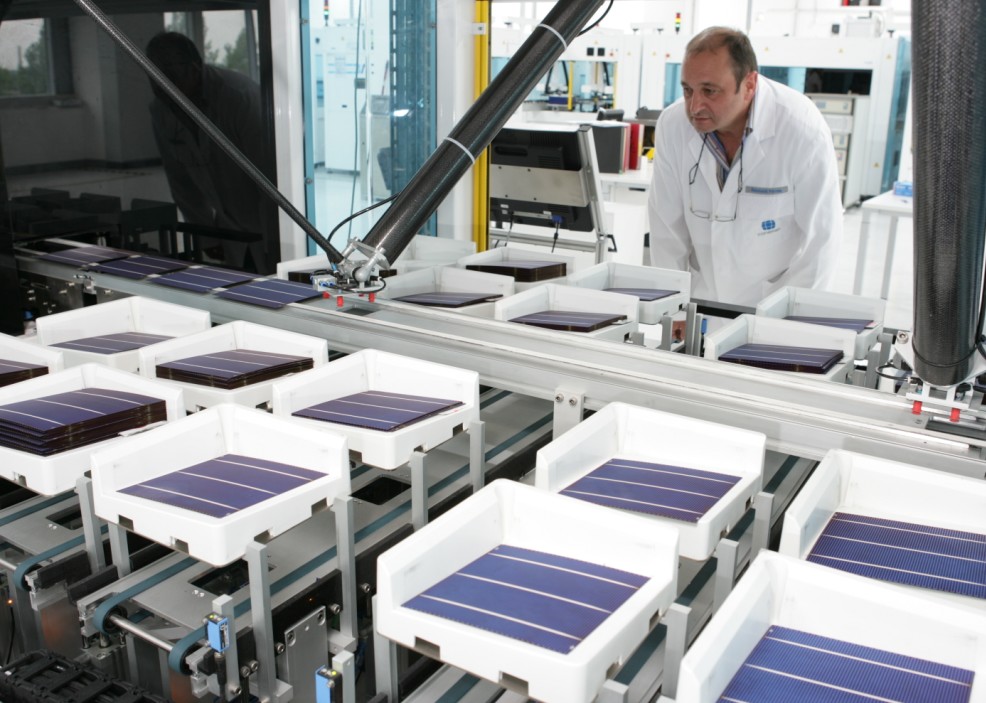 Los precios de los productos fotovoltaicos monocristalinos también se desploman