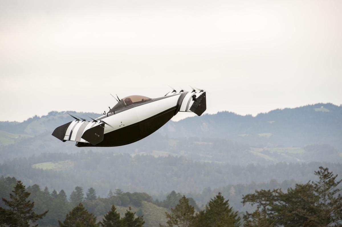 Opener califica como avión ultraligero un coche volador (y anfibio) completamente eléctrico