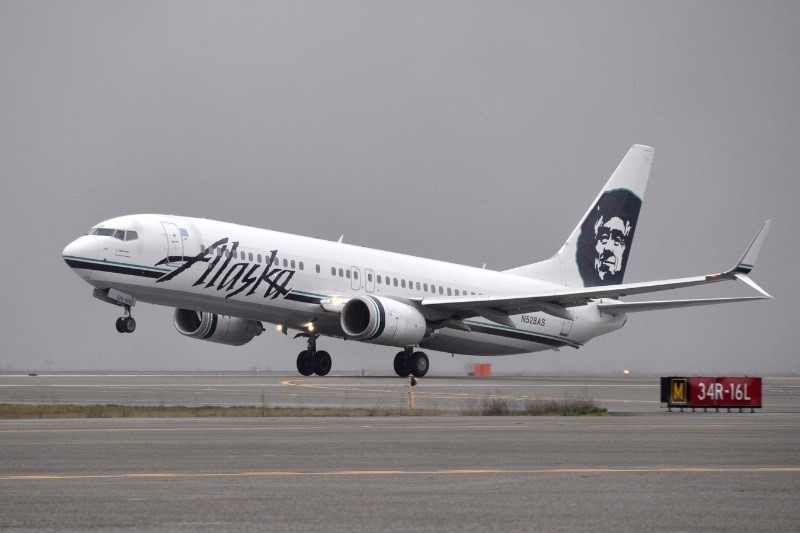 Alaska Airlines se alía con la empresa de combustibles renovables Neste para usar biofuel