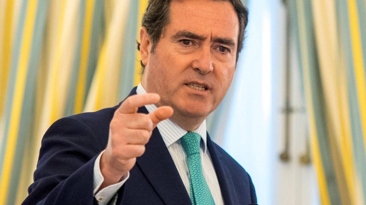 Garamendi expresa a la industria cerámica que será "neutral" ante la reforma de la CNMC del sistema gasista