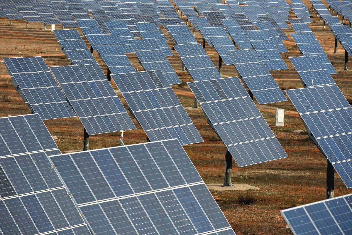 Grenergy culmina el traspaso de 11 plantas solares en Chile a InterEnergy Holdings por 58 millones