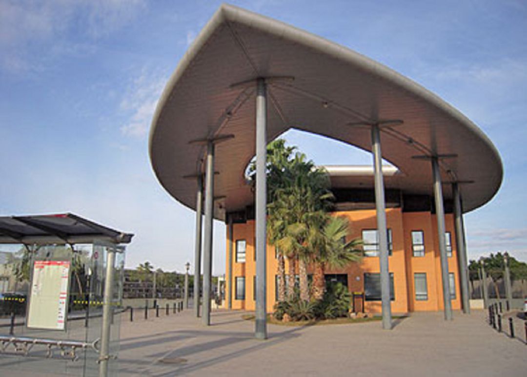 La cubierta del servicio municipal de cementerios de Valencia albergará un sistema fotovoltaico de autoconsumo