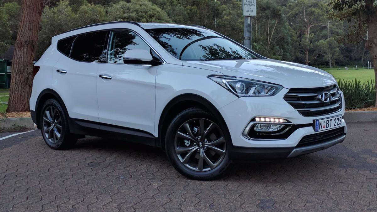 Hyundai lanzará en el primer trimestre el Santa Fe que se abrirá y arrancará con la huella dactilar