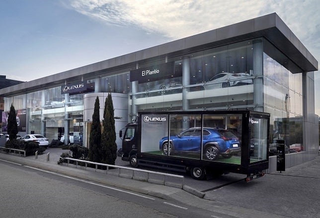 Llegan a España las primeras unidades del nuevo Lexus UX 250h, con propulsión híbrida autorrecargable