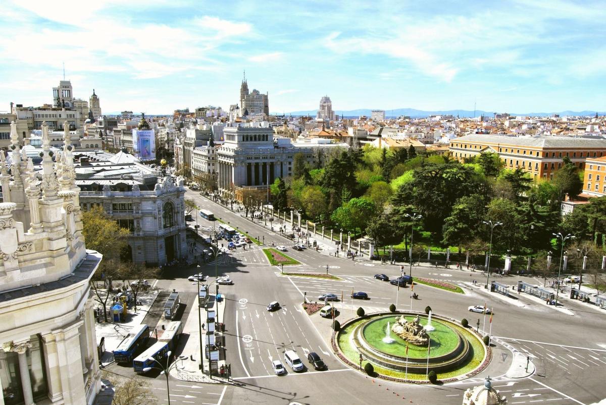 El gran reto del vehículo eléctrico en las ciudades será la congestión de las redes de distribución