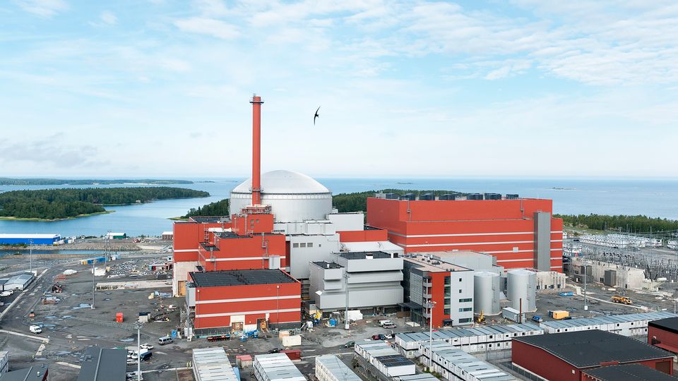 Finlandia da la licencia de operación a la nueva central nuclear Olkiluoto 3, con el nuevo reactor EPR