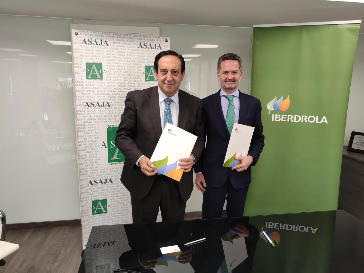 Iberdrola ofrecerá soluciones energéticas personalizadas a los agricultores y ganaderos de Asaja