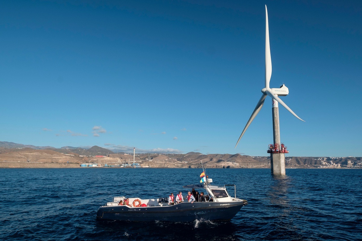 La Plataforma Oceánica de Canarias colaborará en trasladar al mar la tecnología del hidrógeno