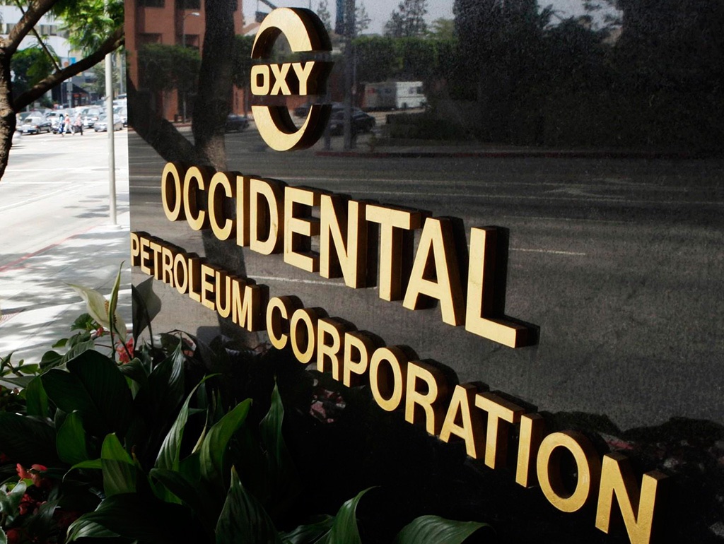 Occidental Petroleum ofrece 50.902 millones por Anadarko y supera los 44.650 millones de Chevron