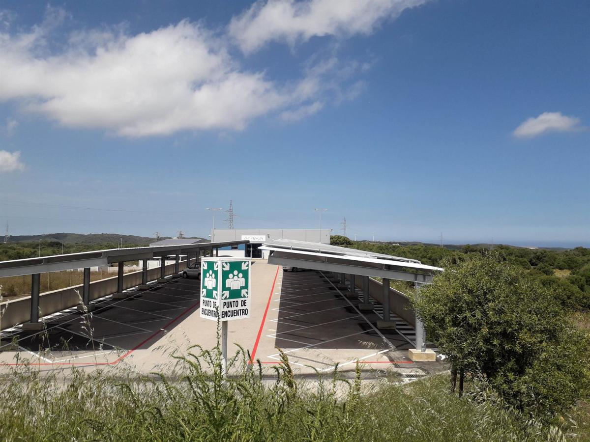 Endesa instala una planta fotovoltaica en la central térmica de Mahón