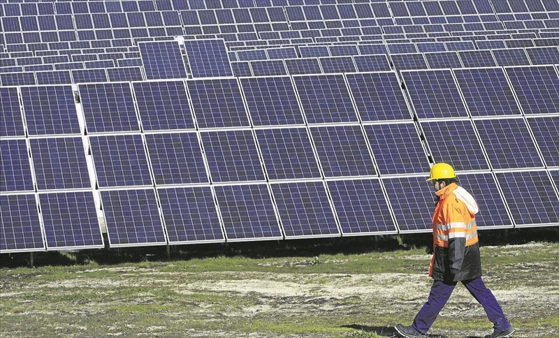 Piden al Gobierno central que promueva Centro Ibérico de Energías Renovables en Extremadura