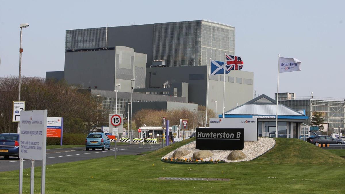 Un reactor nuclear de Escocia reabre tras un año cerrado por grietas en ladrillos de grafito que siguen sin reparar